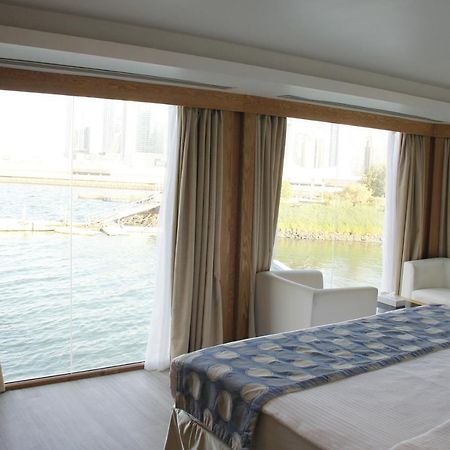 C Hotel Manama Zewnętrze zdjęcie